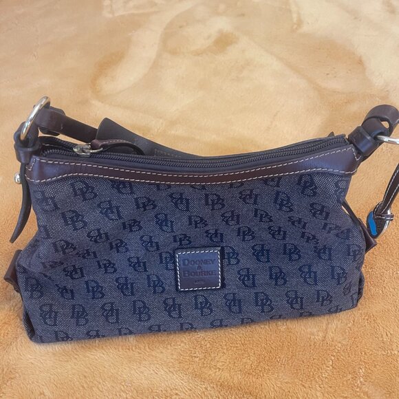 Dooney and Bourke handbag/shoulder bag monogram canvas - Picture 3 of 14